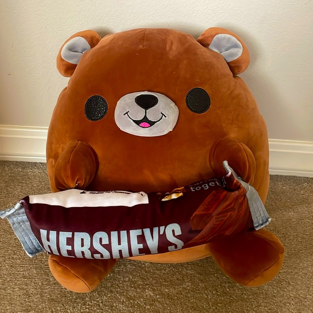 Snackles Hershey Bear